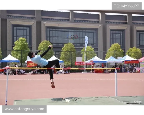 “医” 拼赛场，“谊” 燃三院 —— 第三届职工运动会热血开赛