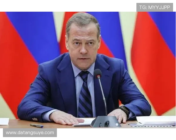 882 天破荒记：梅德韦杰夫的阿拉木图重生