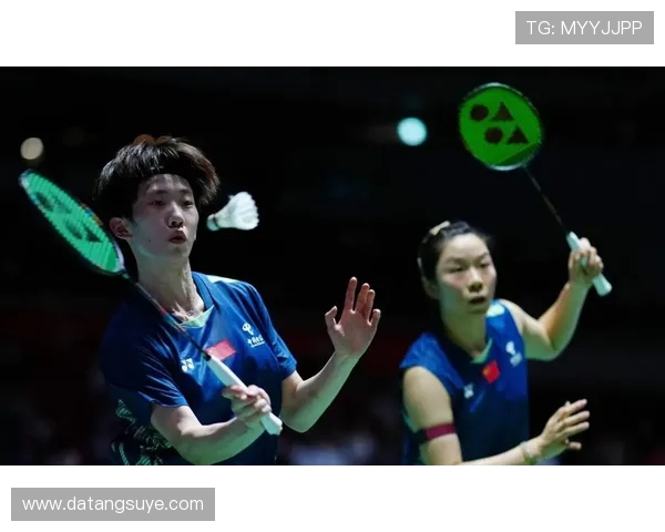 国羽鏖战世界羽联巡回赛决赛多项争冠引爆赛场热潮彰显新生代实力
